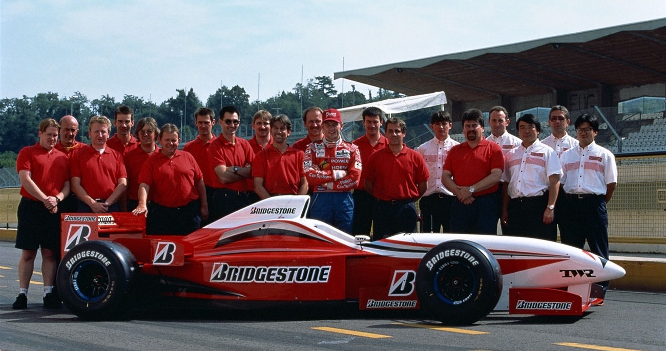 vers_bridgestone_test_1996-1-1300-x-855.